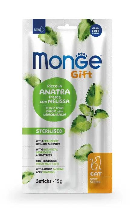 Monge Cat Gift Soft Sticks Sterilised Adult Rich in Fresh Duck with Lemon Balm 15 g