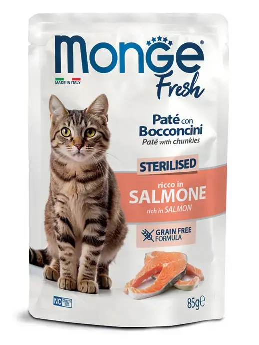Monge Cat Fresh Pouch Sterilised Pate with Chunkies Rich in Salmon 85 g